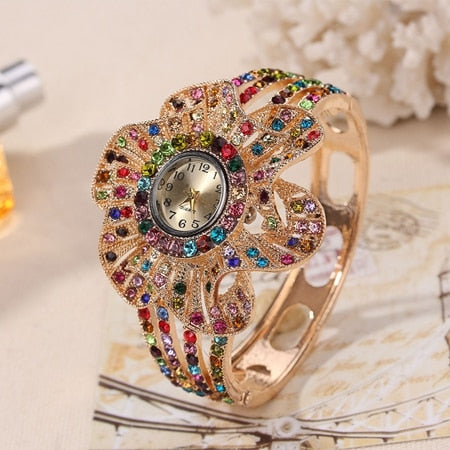 Gold Color Wrist Watch Women Flower Shape Jewelry Bracelet Watches Crystal Ladies Quartz Clock relogio feminino bayan kol saati